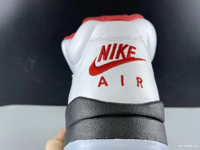 Chep Onekick Jordan DA1911-102 Retro Air Tongue Silver (2020) Red 5 Fire 0815